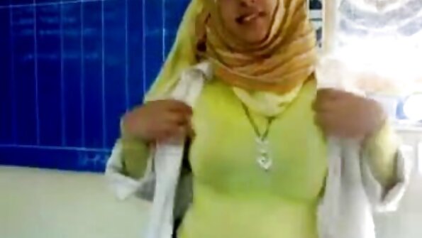 Layla Adams - O mój Boże, ostre darmowe filmy porno przeleciałem BFF mojej córki