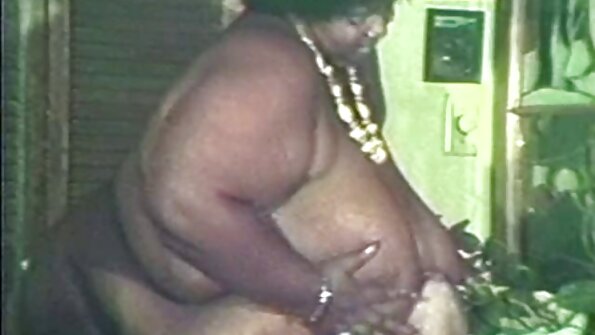 Lily Rader, Penny Nichols - Bikini ostry seks darmowe filmiki Bliss