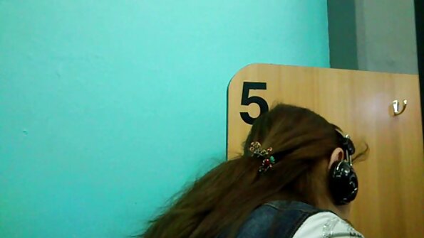 Natalia Spice zostaje przyłapana na rozbieraniu się sex ostry darmowe filmy w łazience